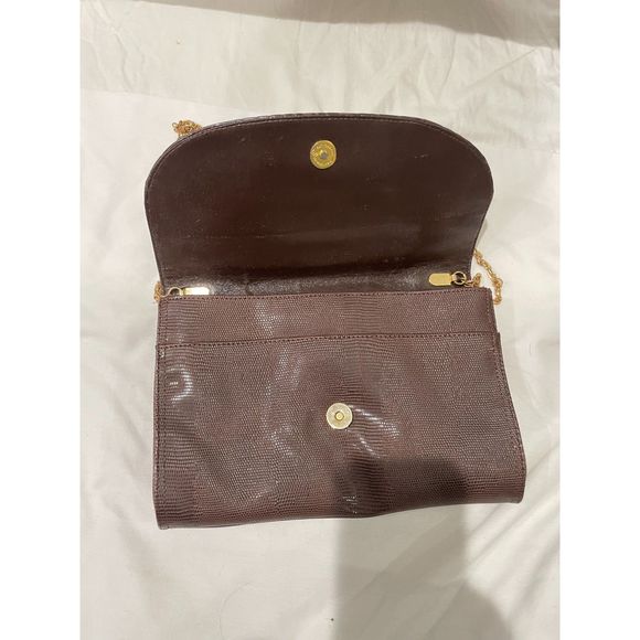 Bueno Purse with Gold Chain - Serious Vintage‎ Vibes - Picture 4 of 6